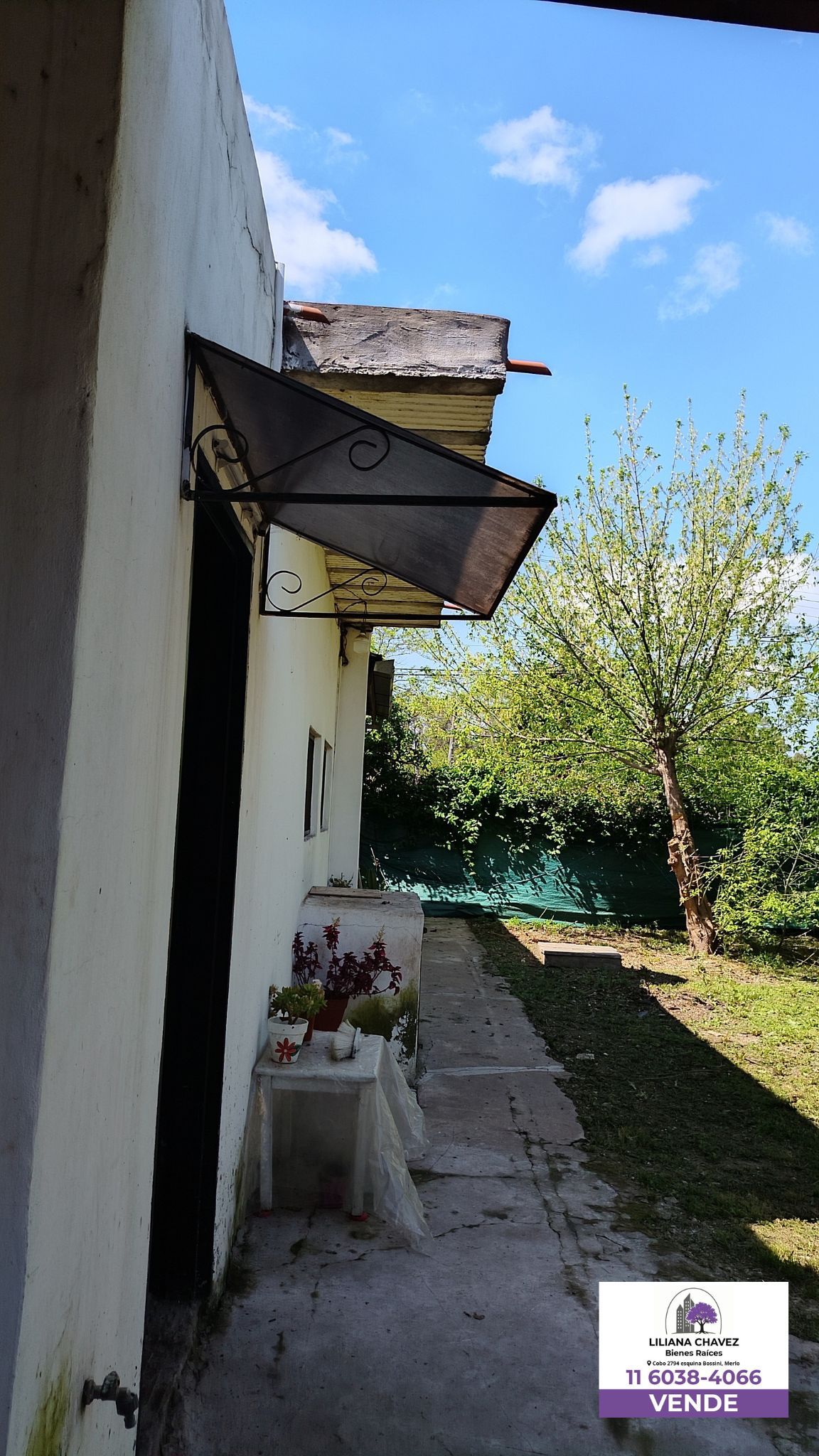 Casa de 3 ambientes en venta en Mariano Acosta Merlo  2