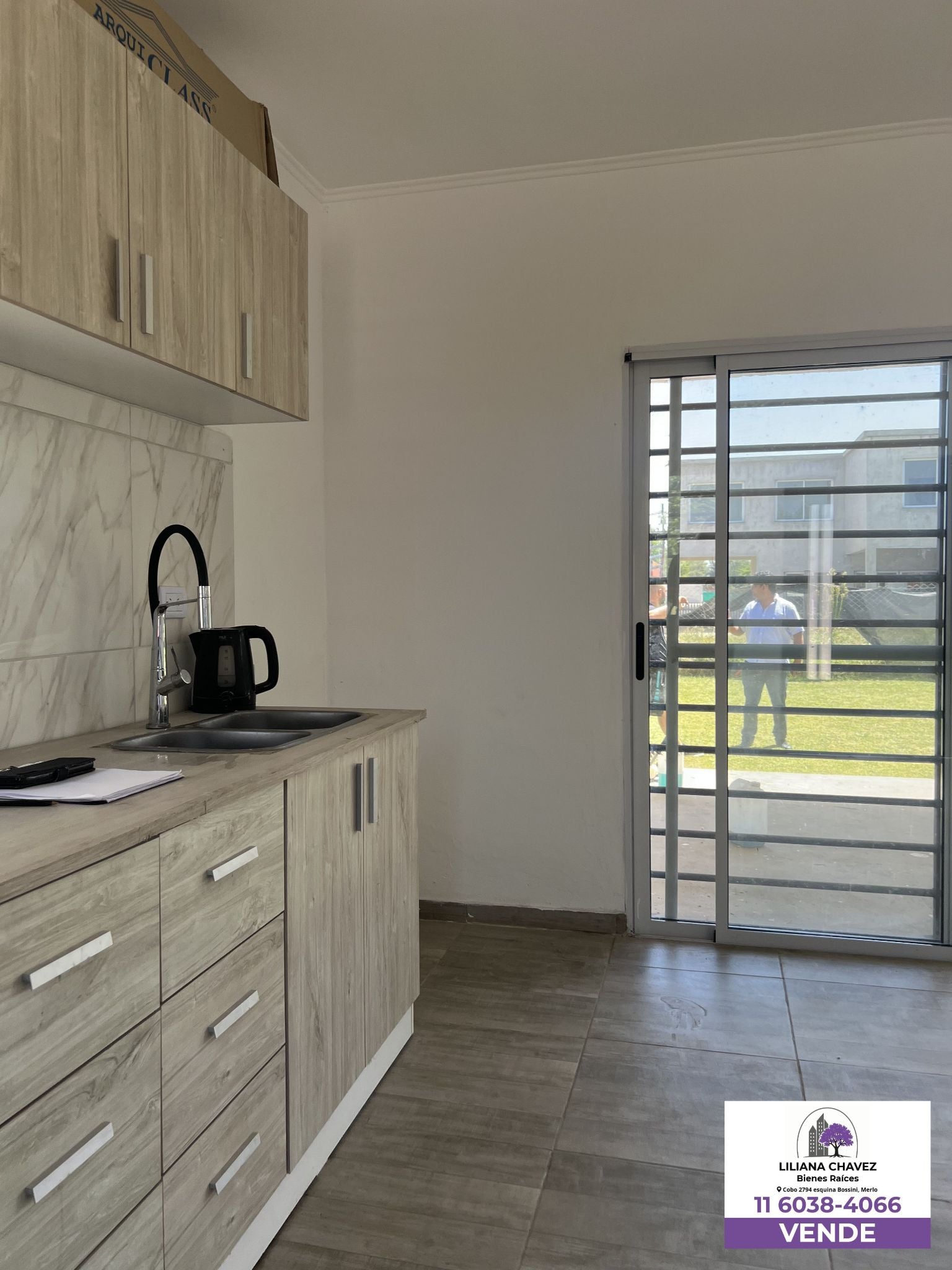 Casa de 3 ambientes en venta en Mariano Acosta 4