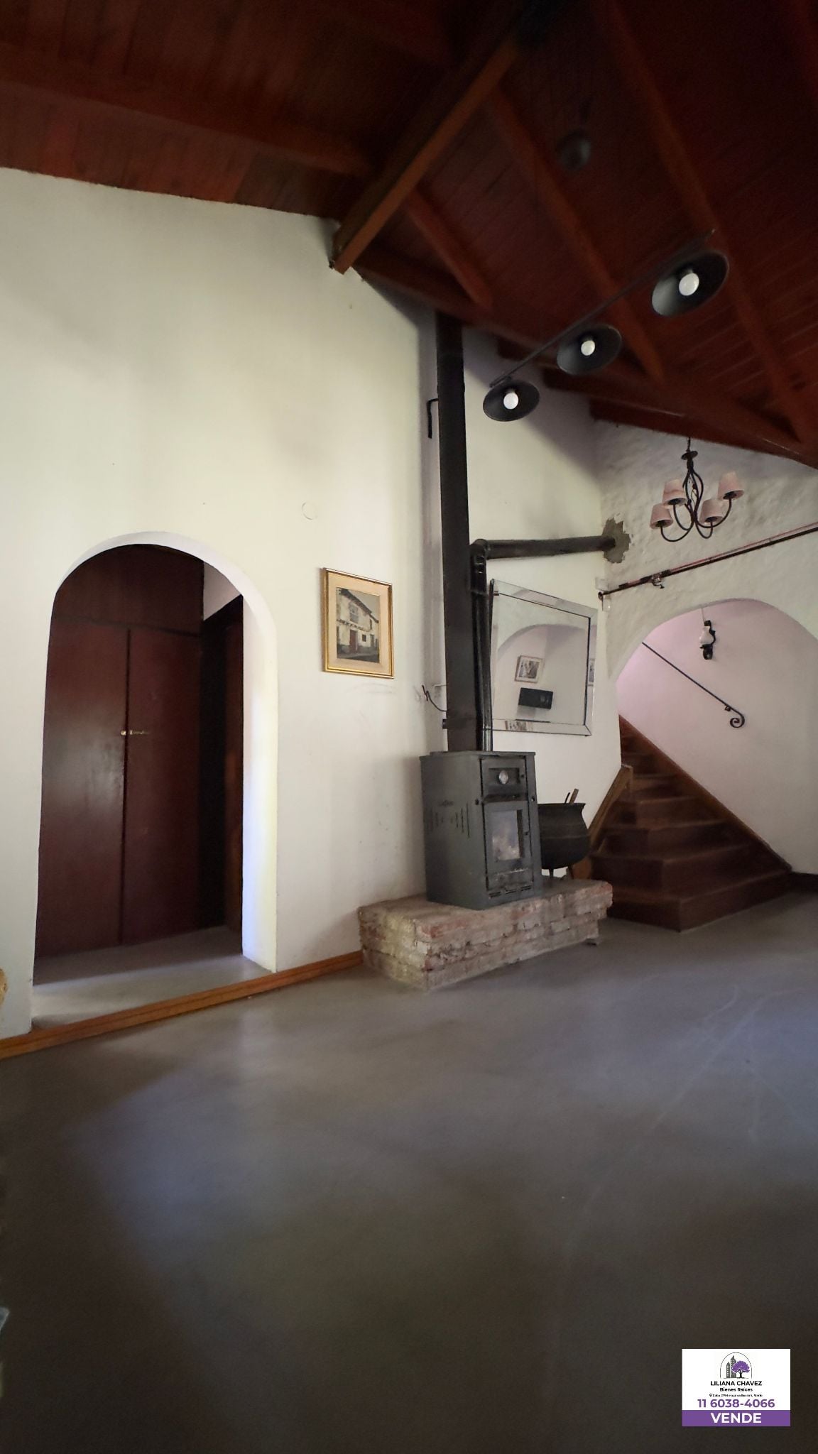 Casa de 5 ambientes en venta en Mariano Acosta 4