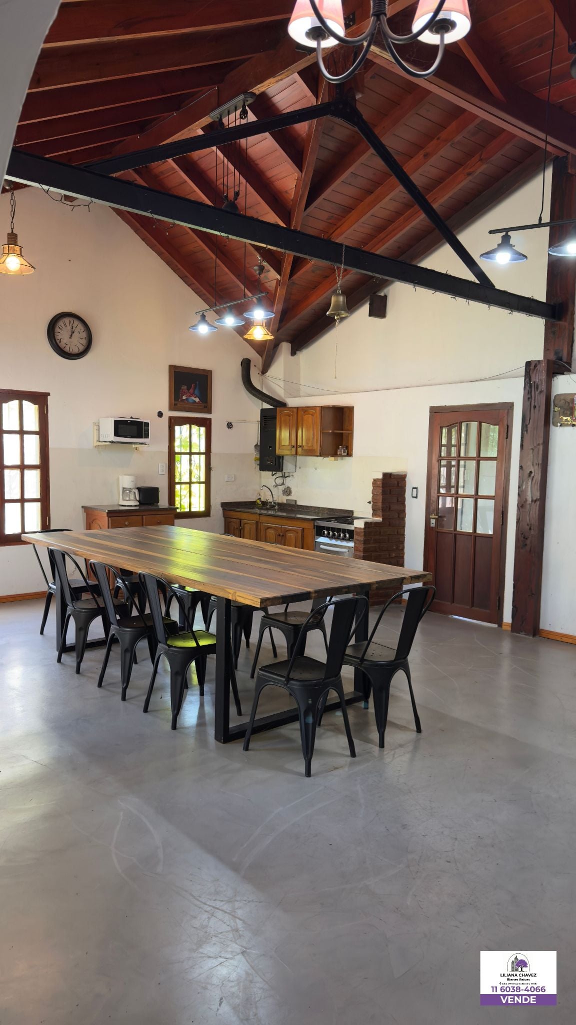 Casa de 5 ambientes en venta en Mariano Acosta 3