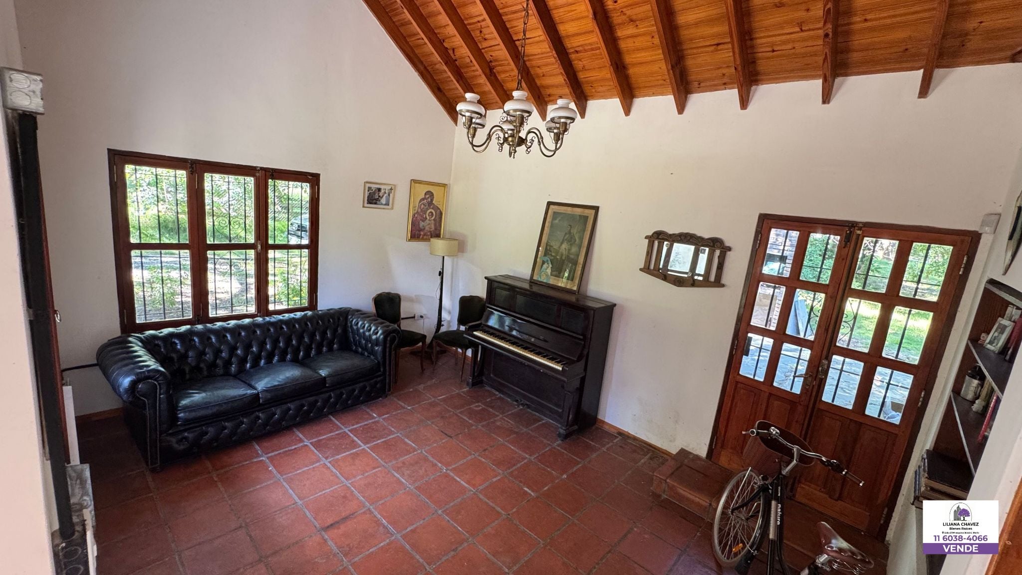 Casa de 5 ambientes en venta en Mariano Acosta 5