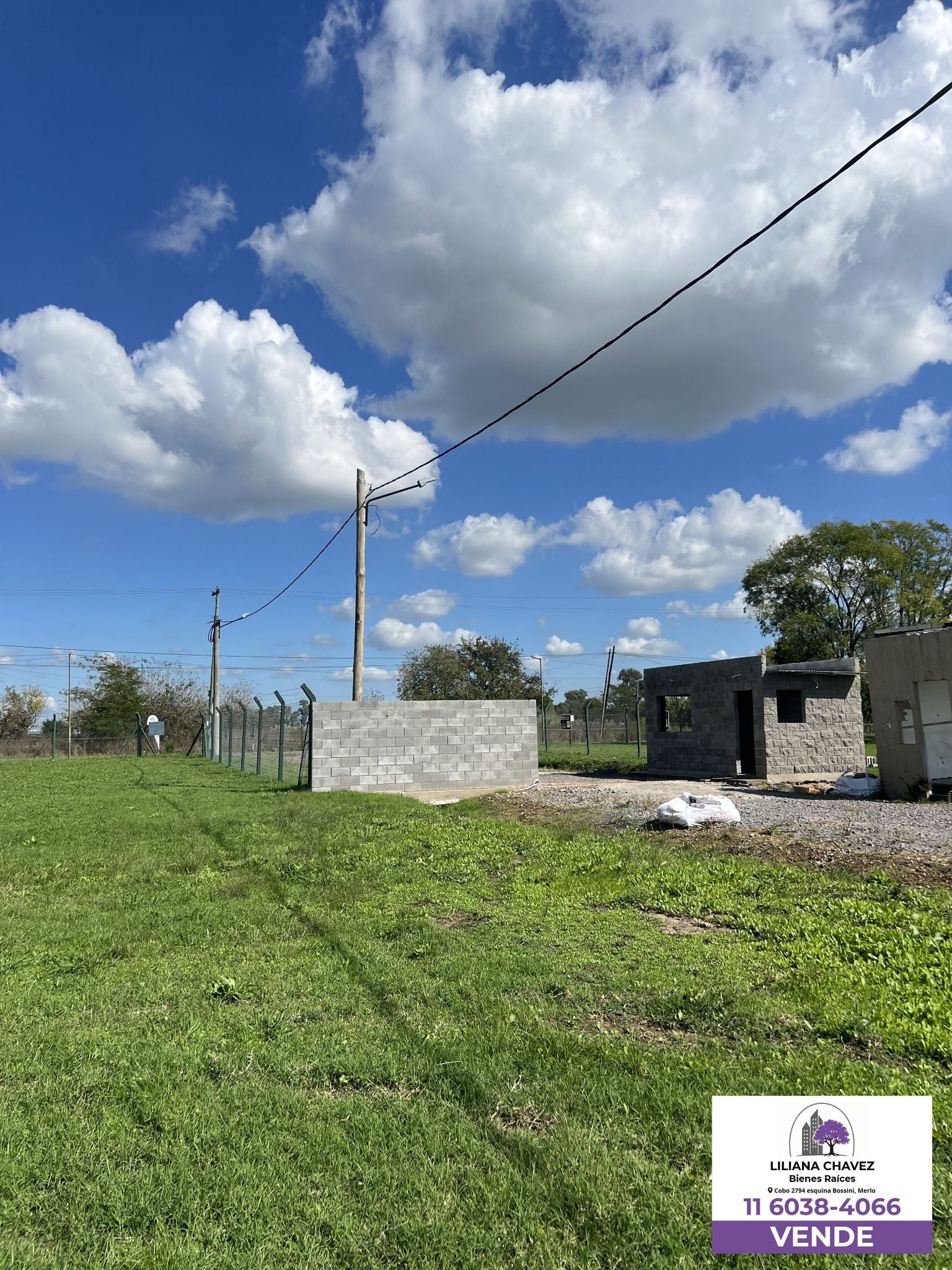Lotes en venta sobre Av.Constituyentes, Mariano Acosta 3