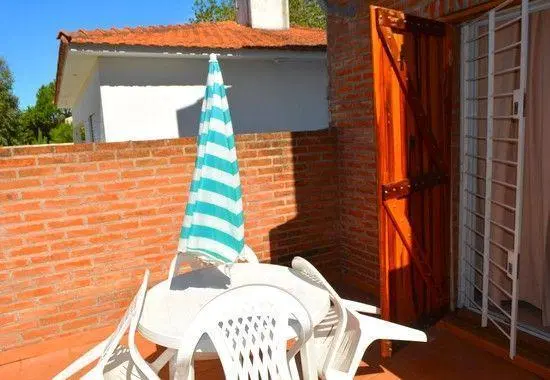 Casa 4 ambientes 2 dormitorios. | Diaguita al 100 5