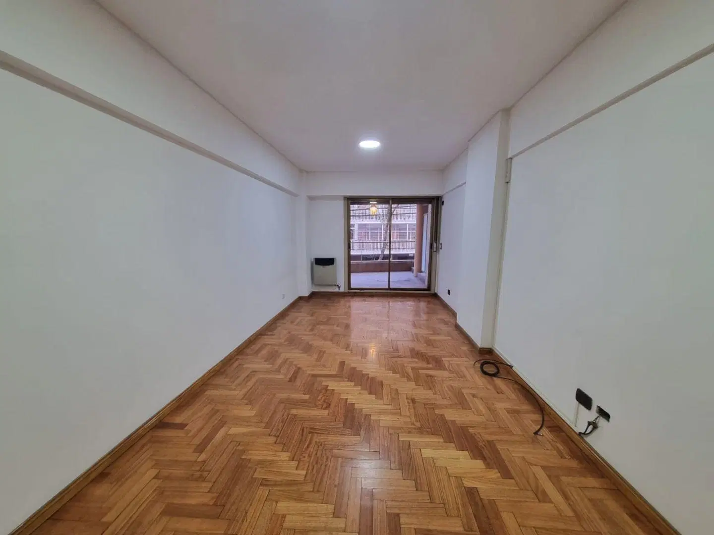 VENTA MONOAMBIENTE + PATIO CABALLITO 3
