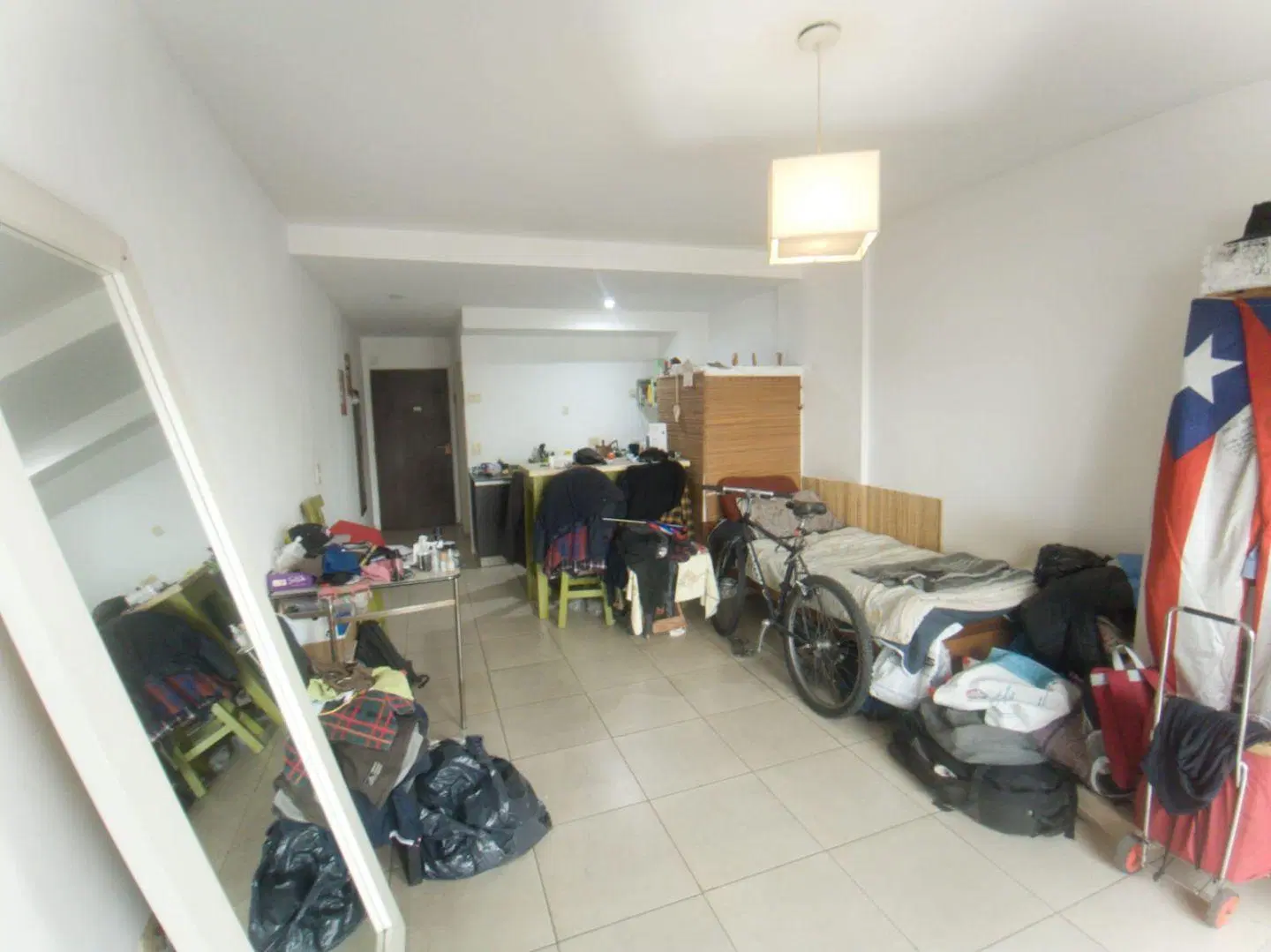 VENTA MONOAMBIENTE FLORESTA 4