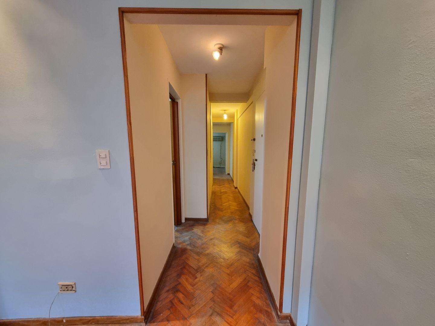 Foto de VENTA DEPARTAMENTO 3 AMBIENTES + PATIO FLORESTA, imagen 5