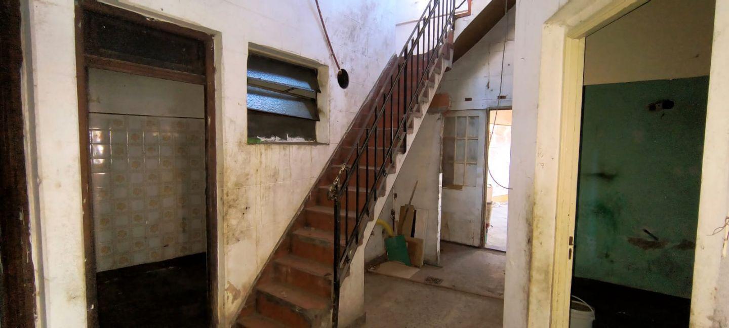 Foto de VENTA CASA + LOCAL + SOTANO + TERRAZA VELEZ SARSFIELD, imagen 5