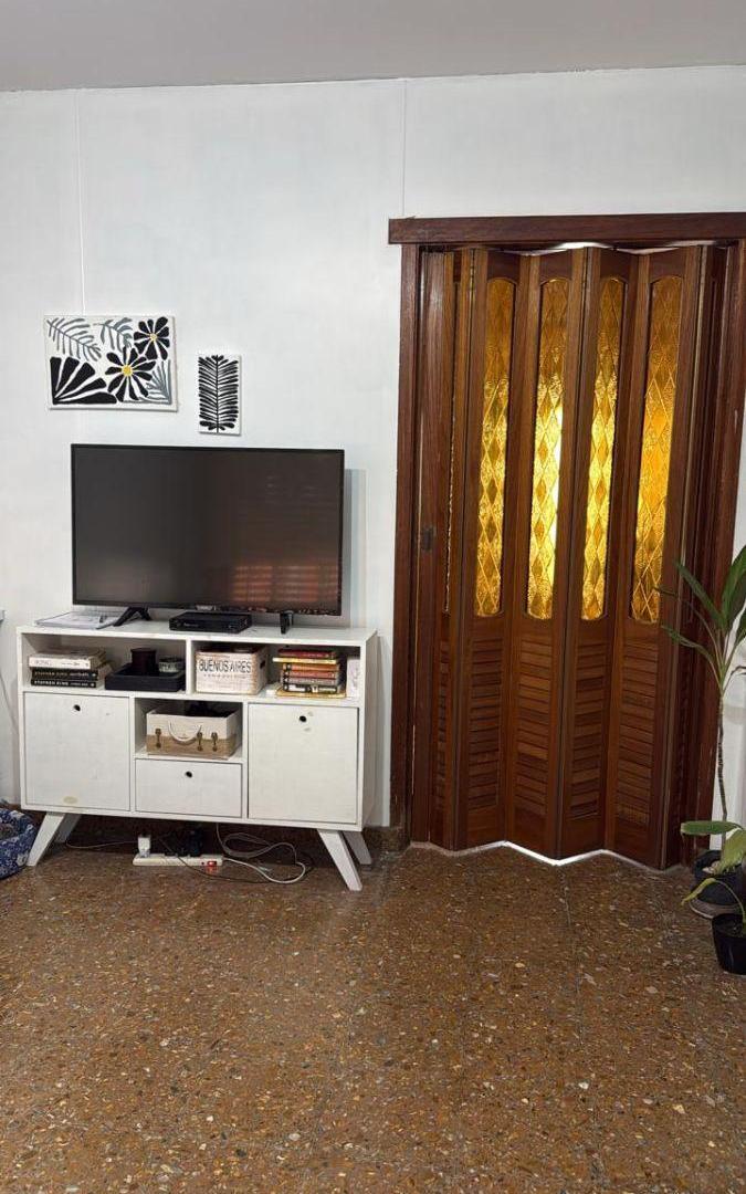 Casa De 3 Ambientes Exc/ubi Con Garaje