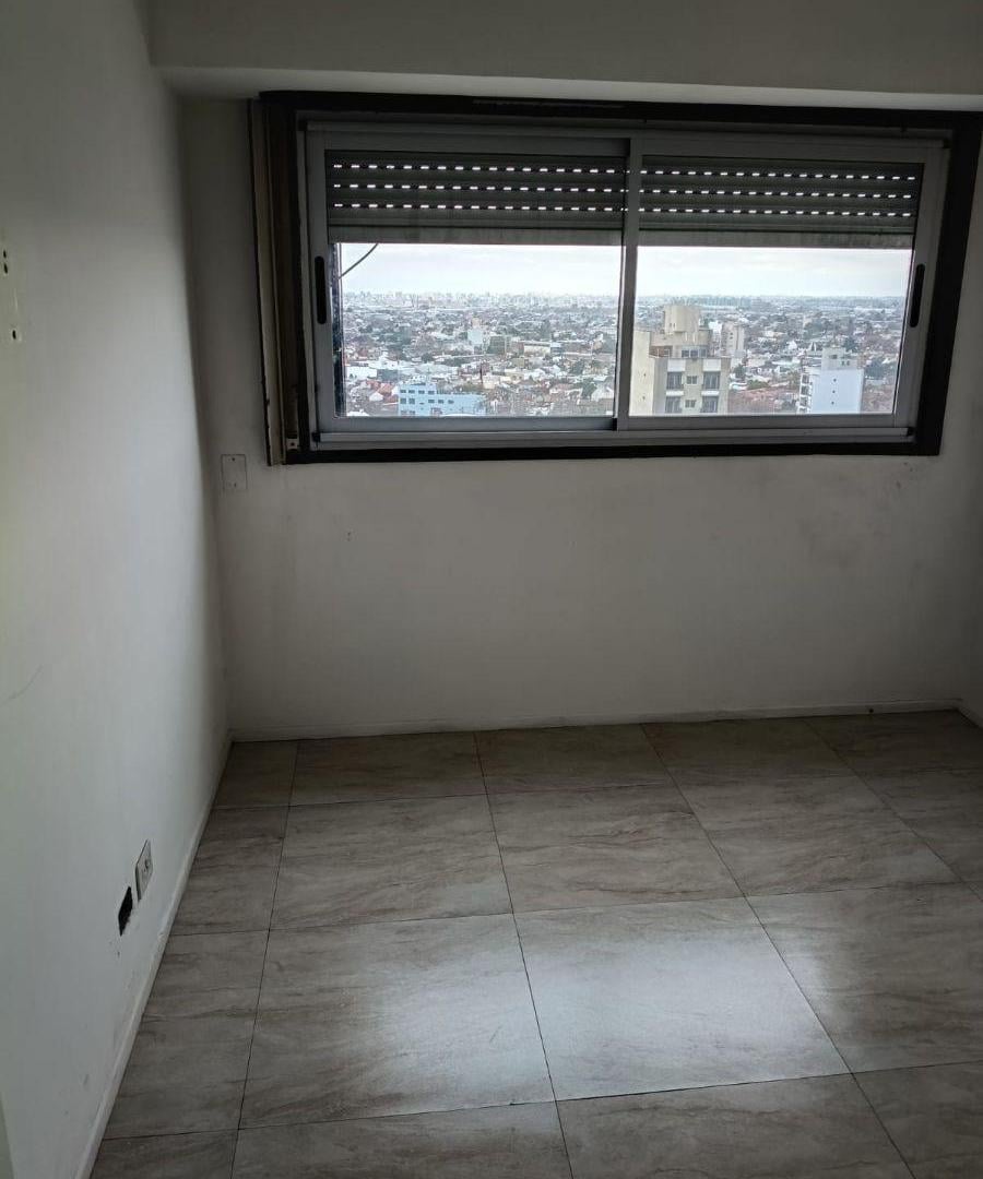 Foto de Departamento De 2 Ambientes En Lanus Centro, imagen 5