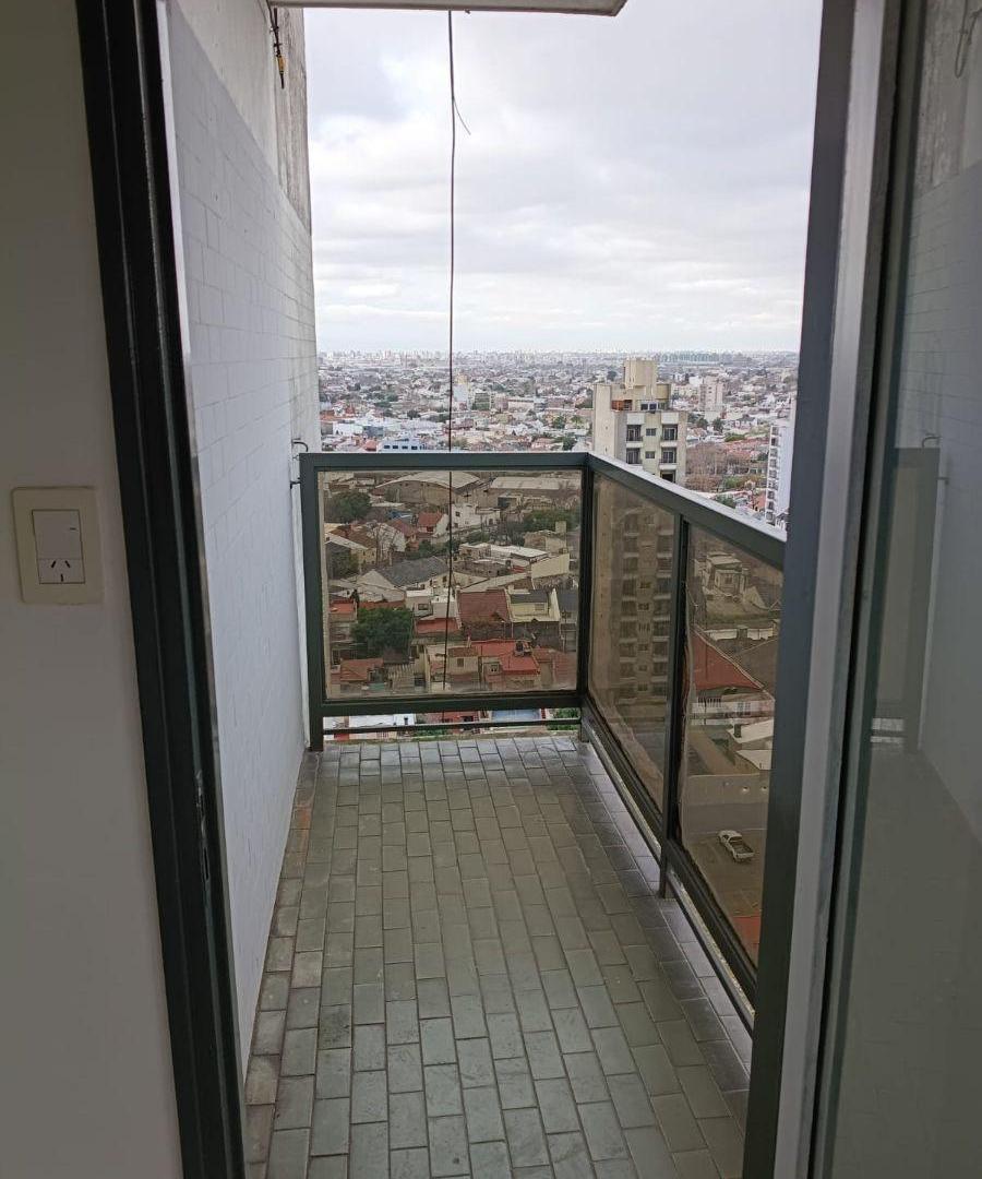 Foto de Departamento De 2 Ambientes En Lanus Centro, imagen 4