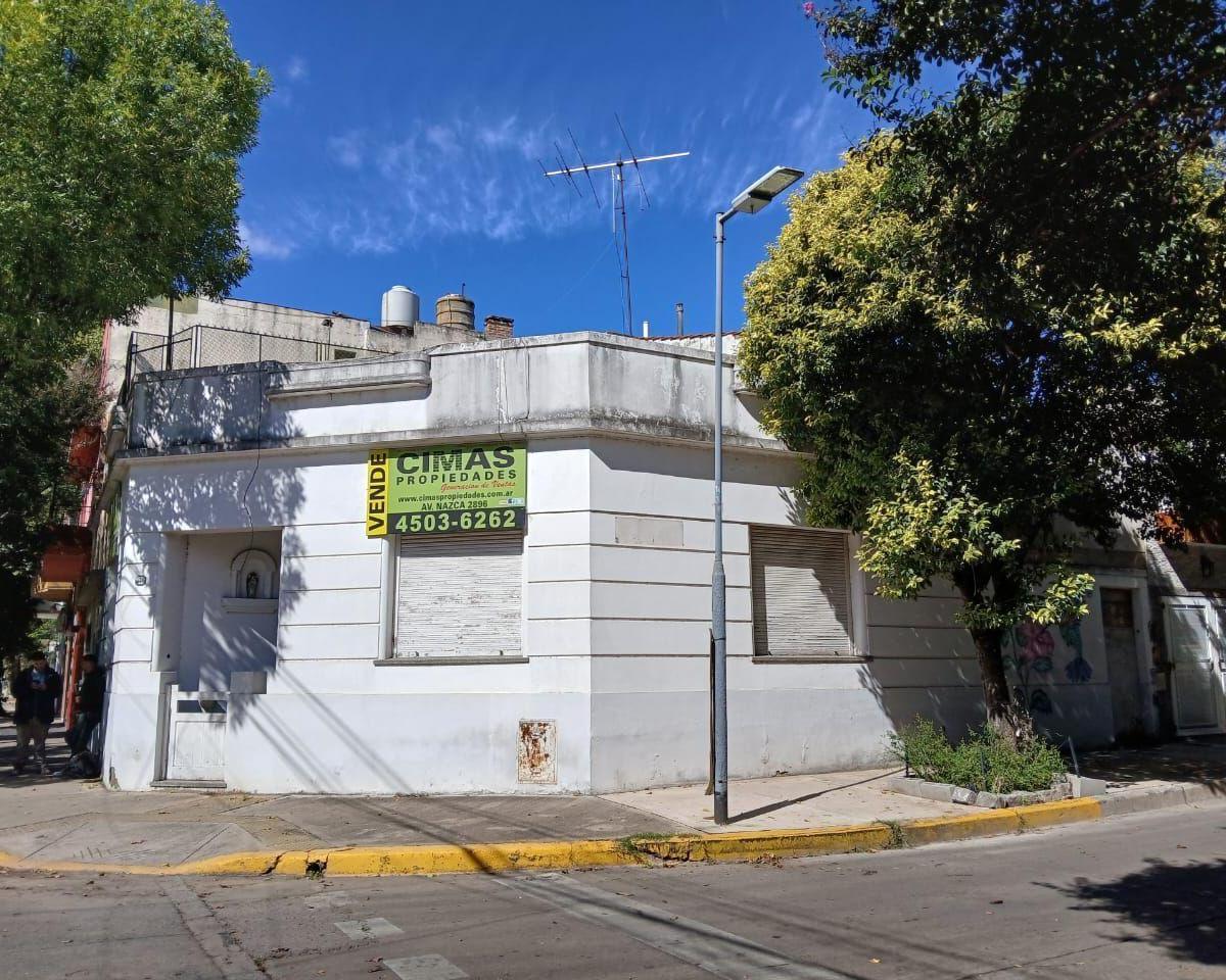 Casa a Refaccionar *valor Terreno* Villa del Parque 4