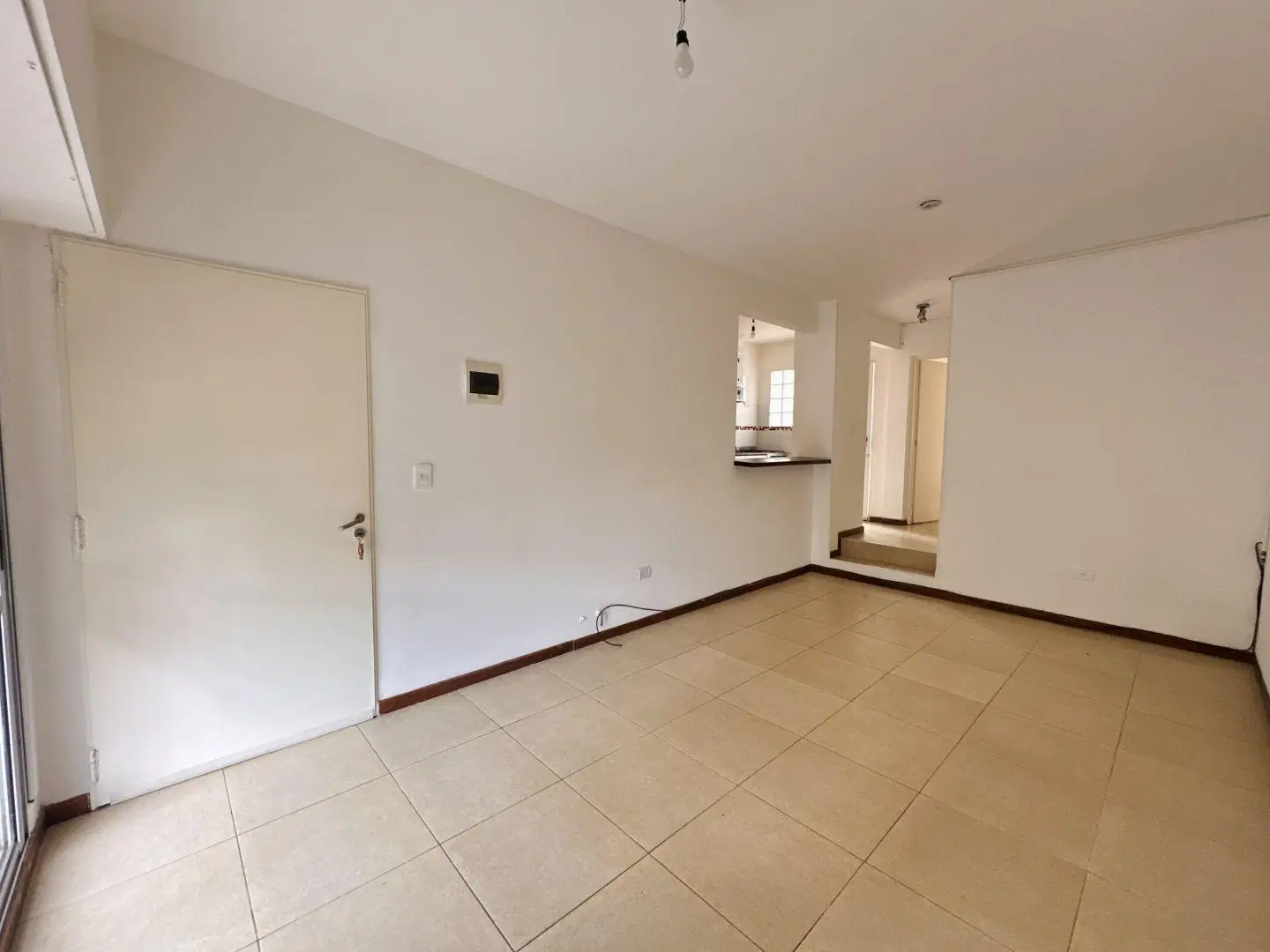 PH 2 AMBIENTES PB CON PATIO *SIN EXPENSAS* SEMI NUEVO 4 AÑOS 4