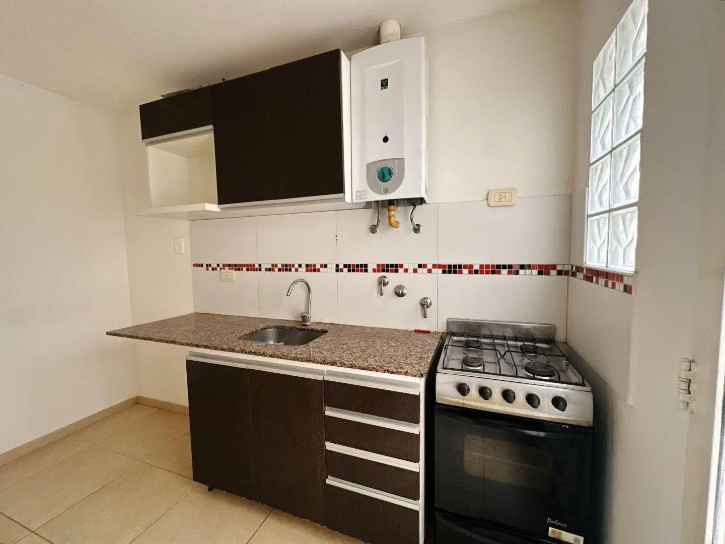 PH 2 AMBIENTES PB CON PATIO *SIN EXPENSAS* floresta SEMI NUEVO 5AÑOS 5