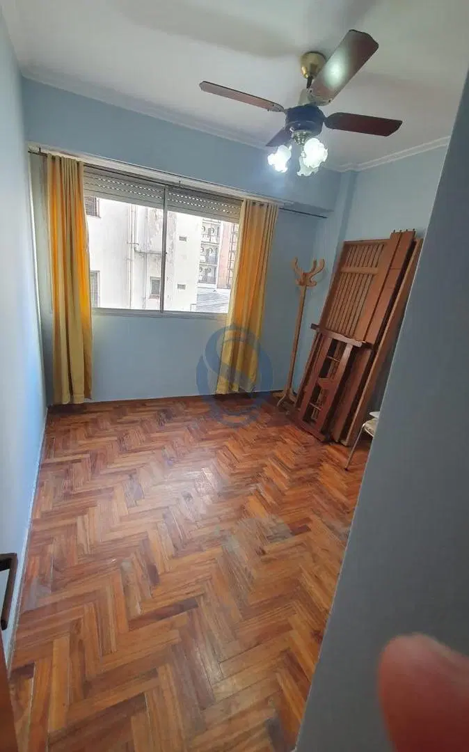 Alquiler 24 meses - Departamento dos ambientes al contrafrente - Santiago del Estero 2300 4