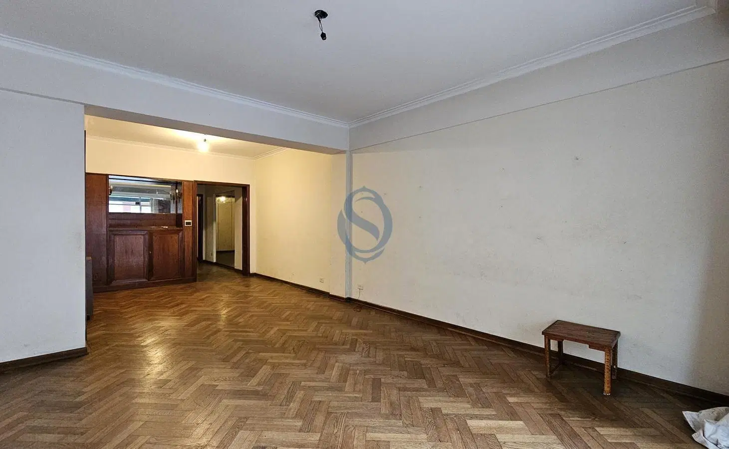 Venta Departamento cuatro ambientes con balcón y vista al frente en Centro 5