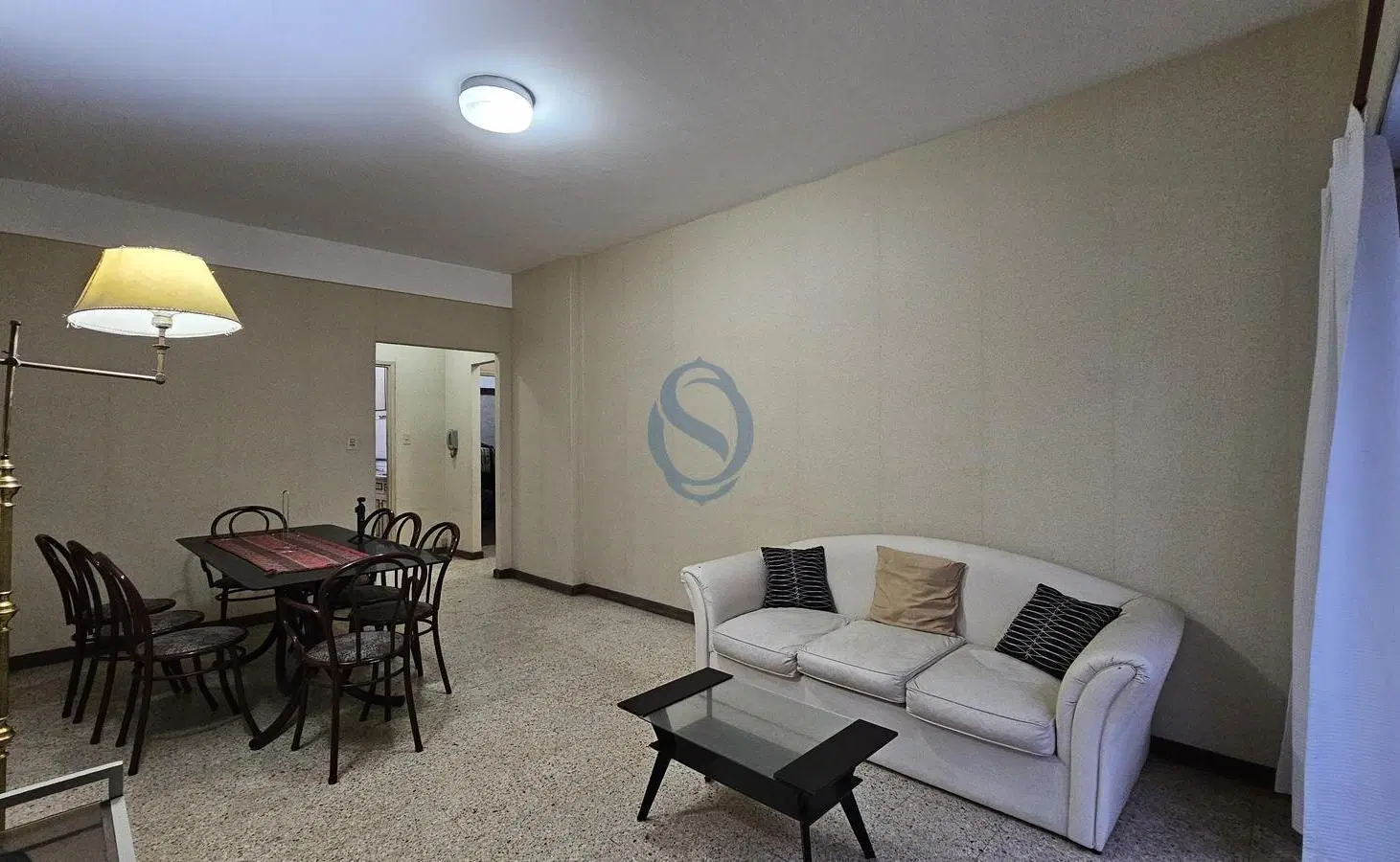 Venta - Departamento tres ambientes con dependencia - Av colon 2154 1