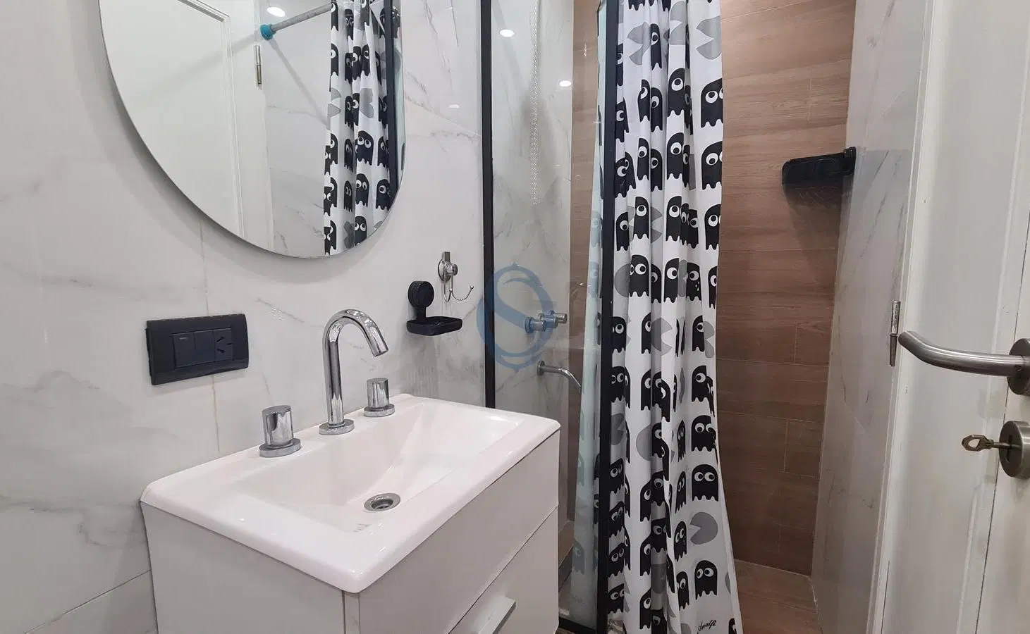 Venta - Departamento monoambiente reciclado a la calle - Mitre 1955 3