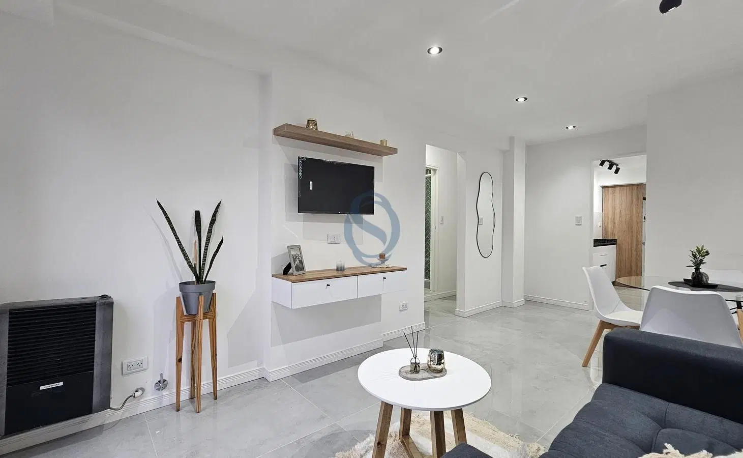 Venta - Departamento tres ambientes reciclados con balcon terraza - Av Colon 1865 4