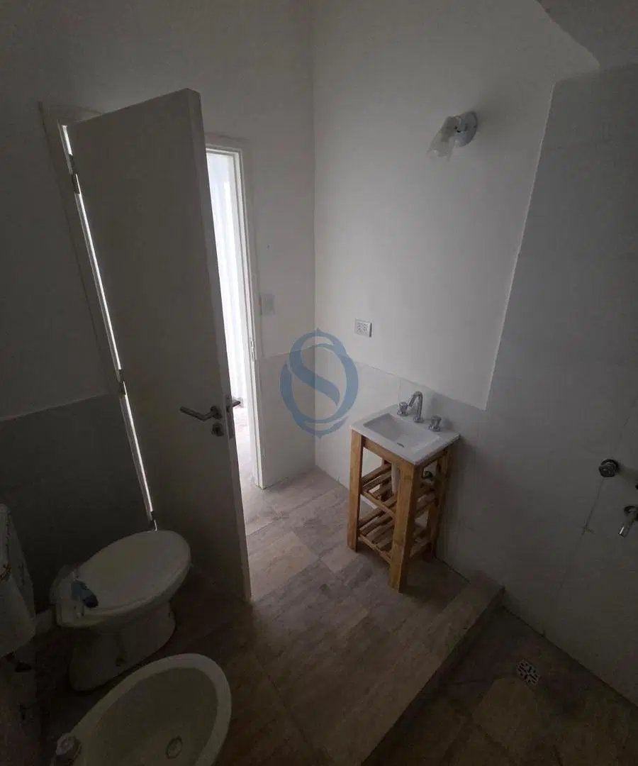 Venta - PH tres ambientes en duplex a la calle - Falucho 4524 2