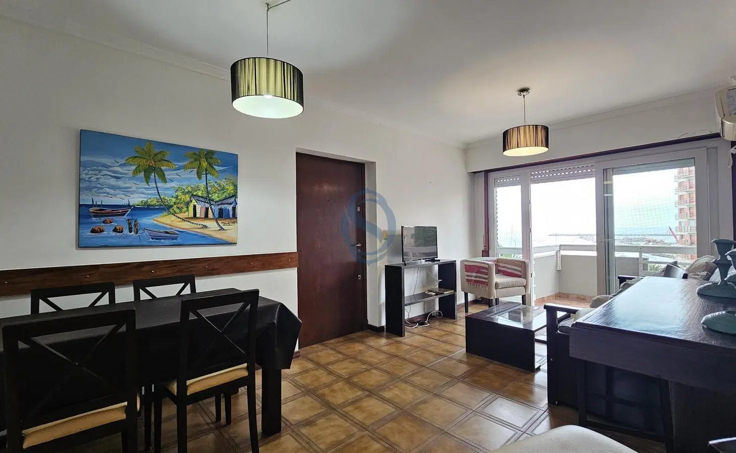 Venta Departamento dos ambientes con vista al mar y cochera en Playa Grande 3