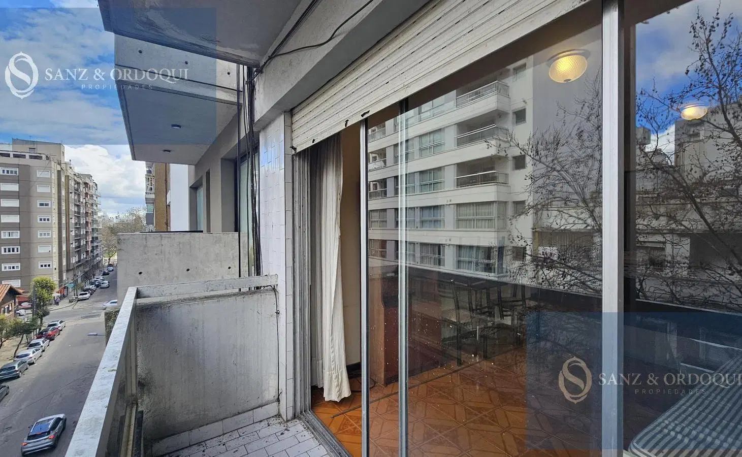 Venta Departamento monoambiente con balcón y orientación suroeste en Centro 1