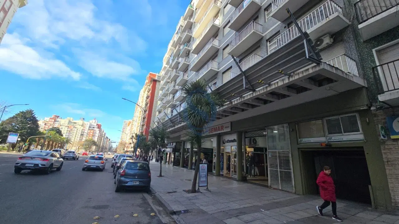 Venta Cochera fija en subsuelo Av Colon 2134 Plaza Colon 1
