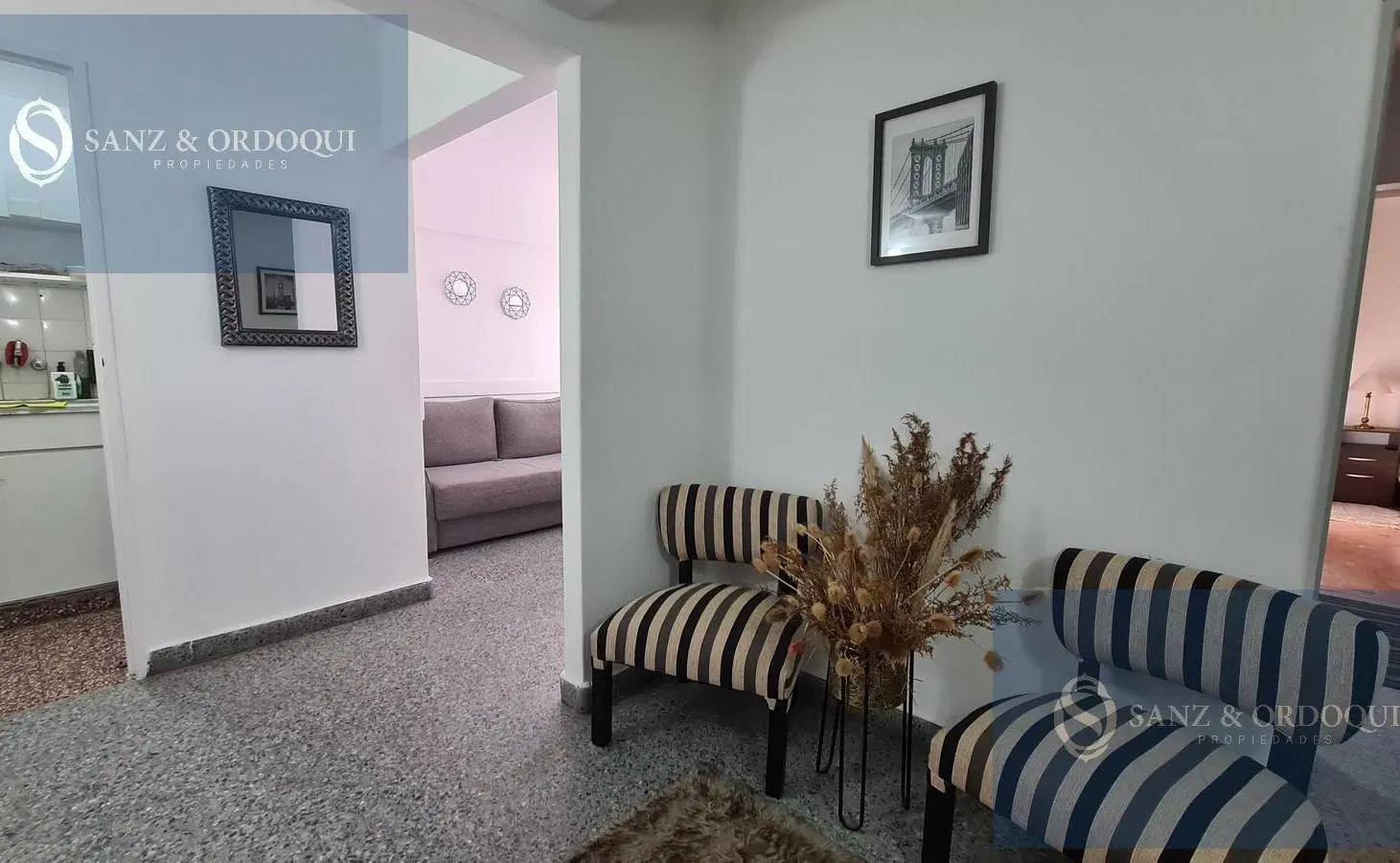 Alquiler temporario - Departamento tres ambientes con balcon lateral - Boulevard Maritimo 3039 1