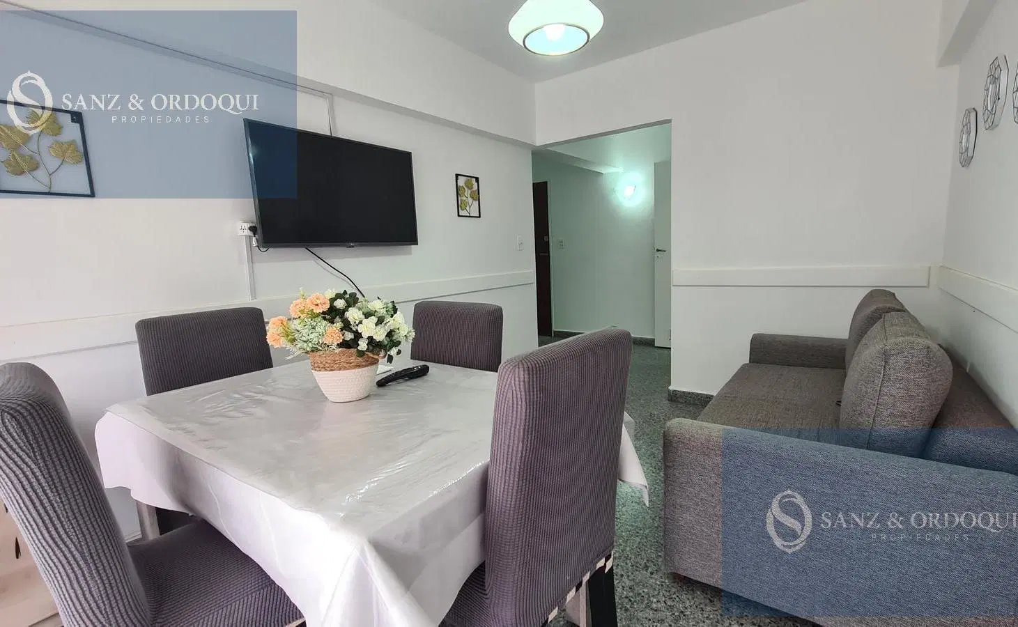 Alquiler temporario - Departamento tres ambientes con balcon lateral - Boulevard Maritimo 3039 3
