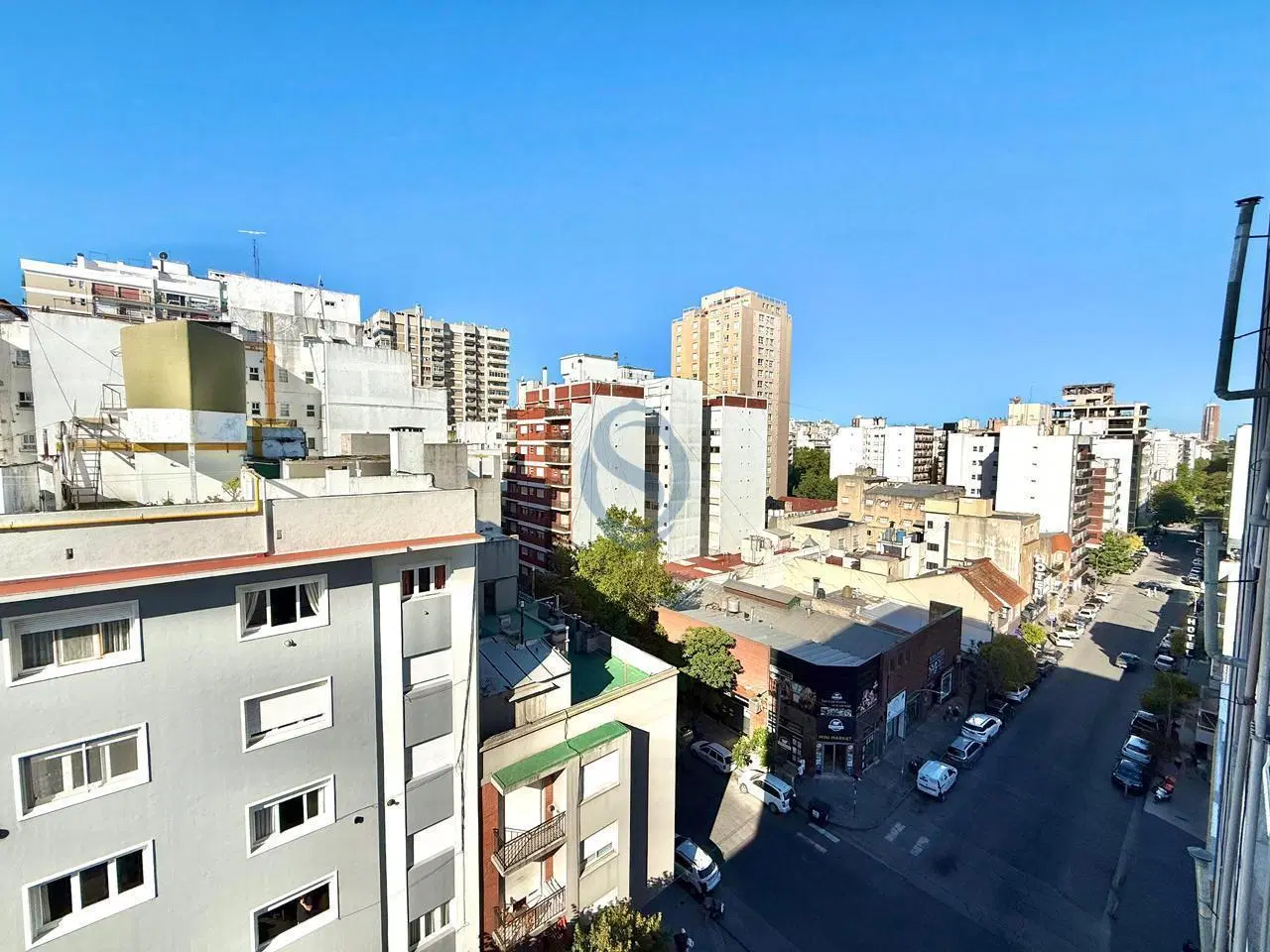 Venta - Departamento dos ambientes con balcon frances - Tucuman 2619 8