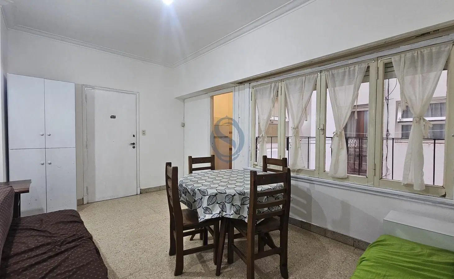 Alquiler 24 meses - Departamento dos ambientes interno - Av Colon 2164 3