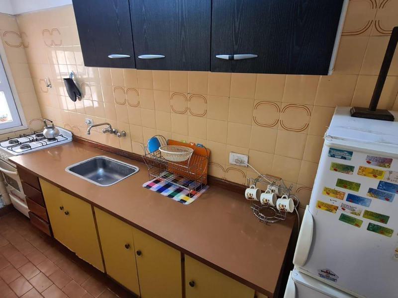 Foto de Venta - Departamento monoambiente con patio interno - Lamadrid 2351, imagen 3