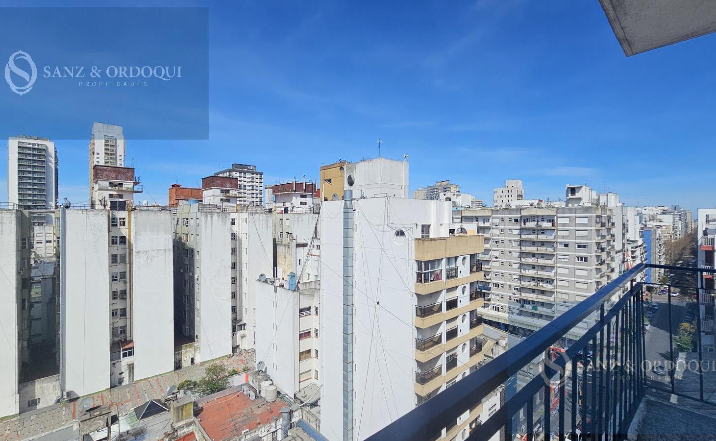 Foto de Venta - Departamento dos ambientes al frente con balcón - Santa fe 1715, imagen 4