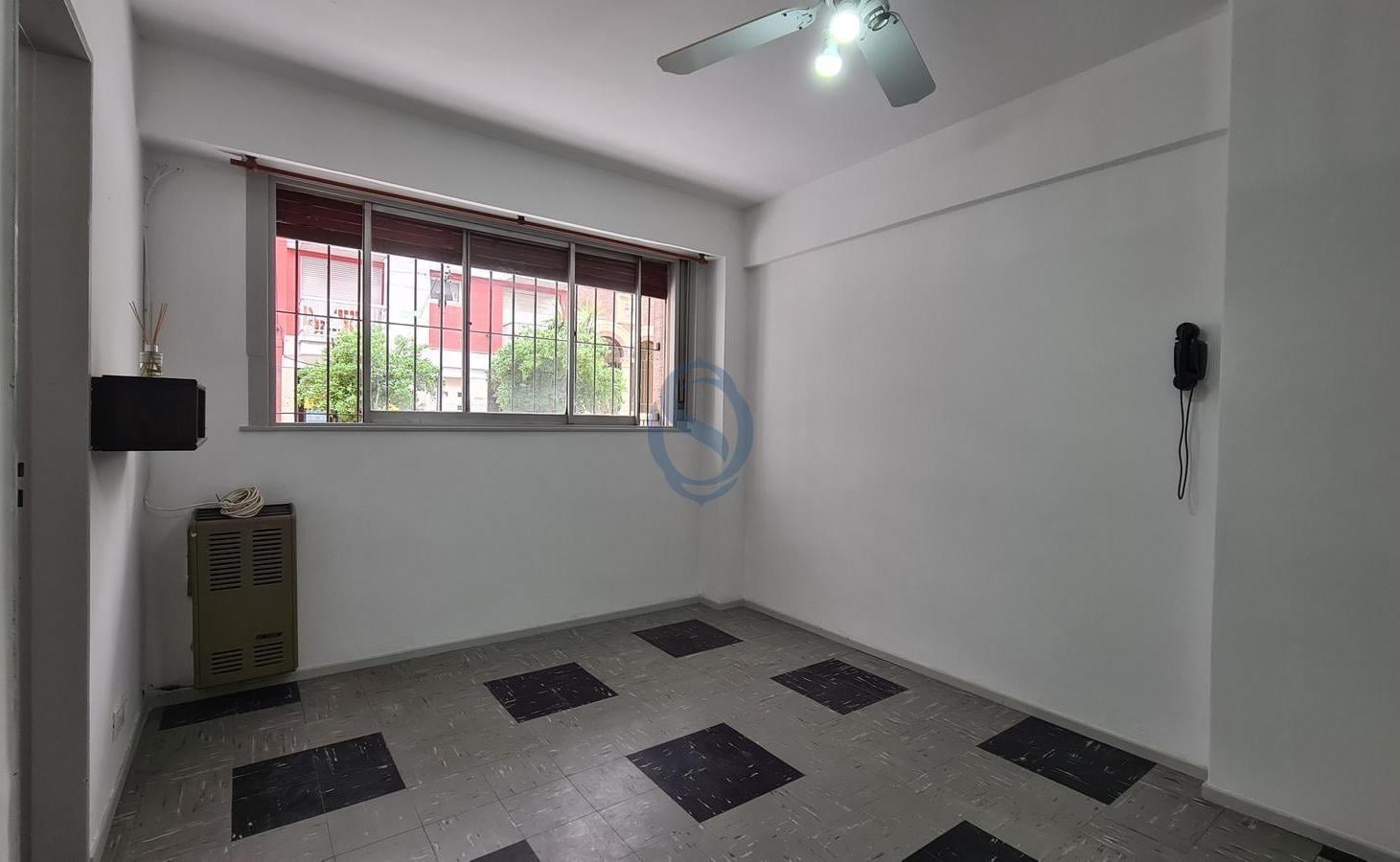 Foto de Departamento un ambiente dividido a la calle en Planta Baja, imagen 5