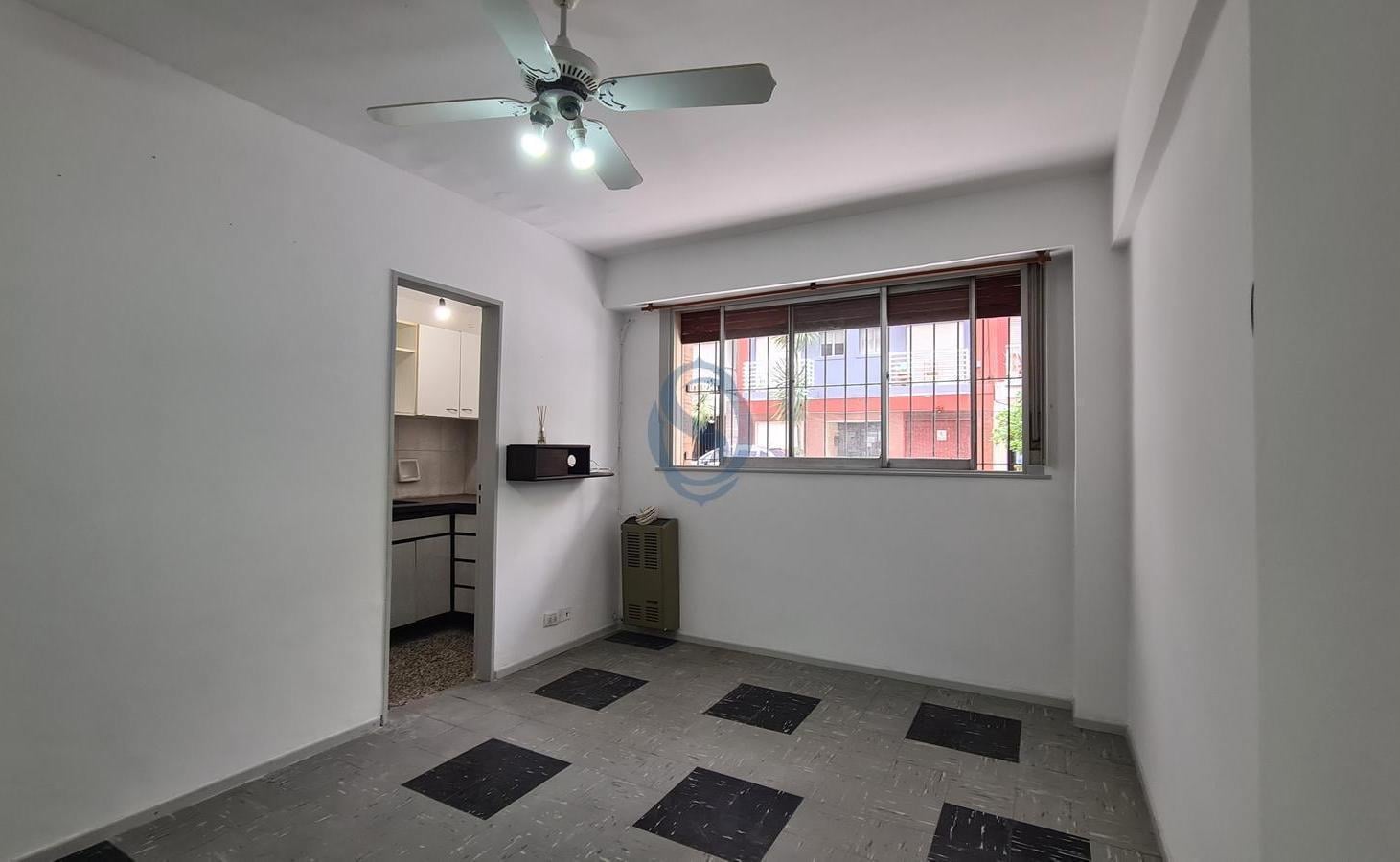 Foto de Departamento un ambiente dividido a la calle en Planta Baja, imagen 1