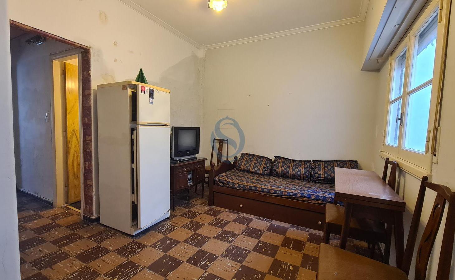 Foto de Departamento dos ambientes al contrafrente con lavadero, imagen 1