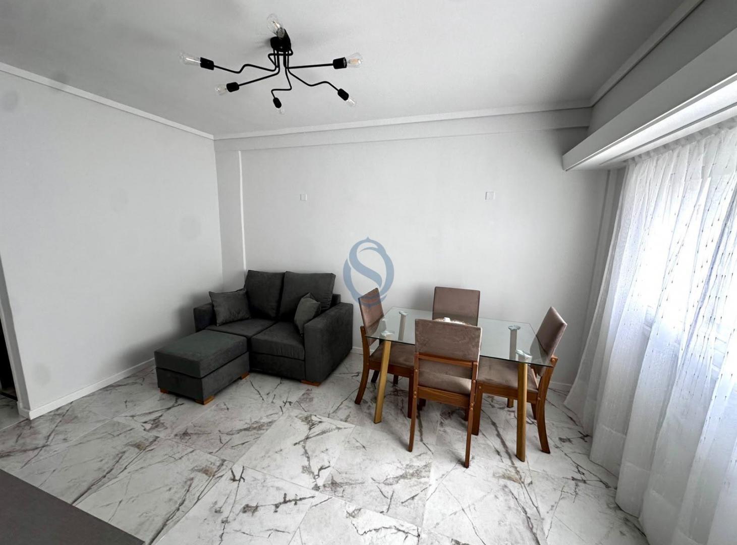 Foto de Venta - Departamento dos ambientes contrafrente con balcon - Gascon 1840, imagen 2