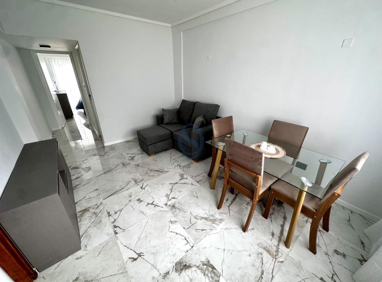 Foto de Venta - Departamento dos ambientes contrafrente con balcon - Gascon 1840, imagen 3
