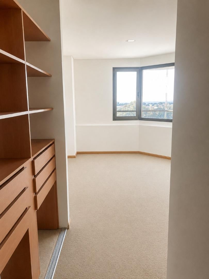 Foto de Excelente piso alto con vista al río full amenities, imagen 5