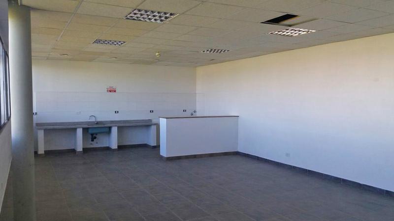 Nave Industrial en Alquiler 4700 m m² en Parque Industrial Campana. Opción en Leasing 4