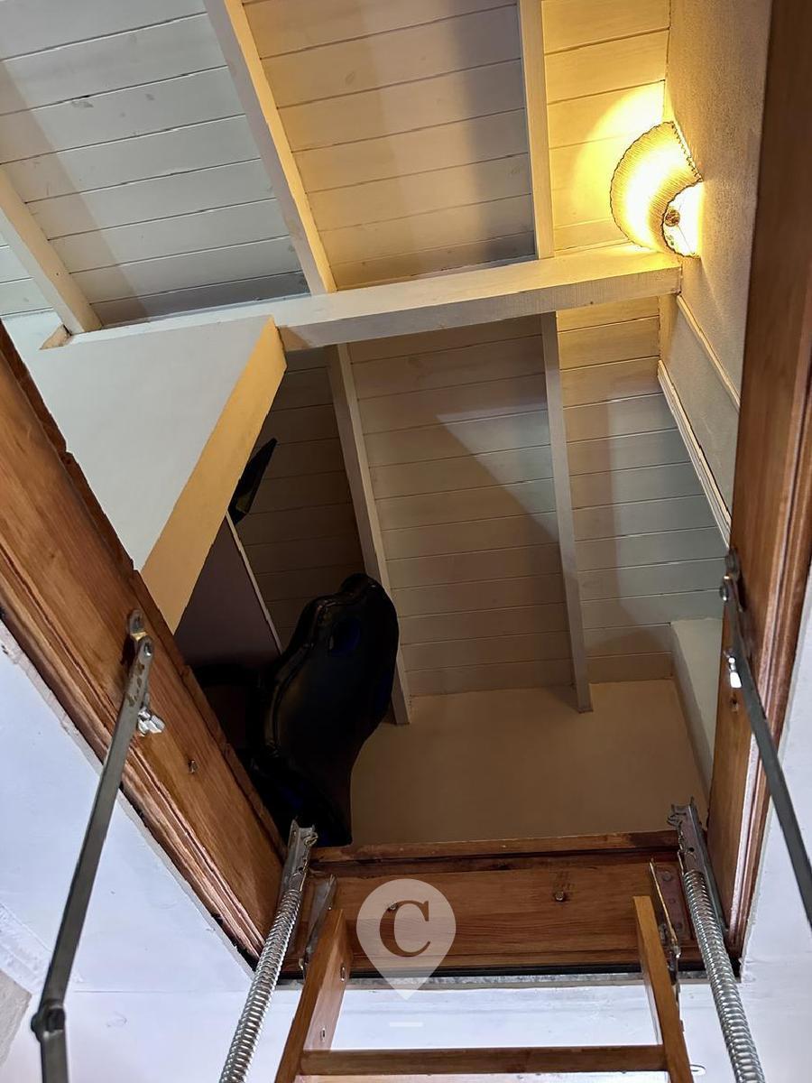 Foto de Casa en Venta de 5 ambientes , amplio parque con pileta, galería con, imagen 5