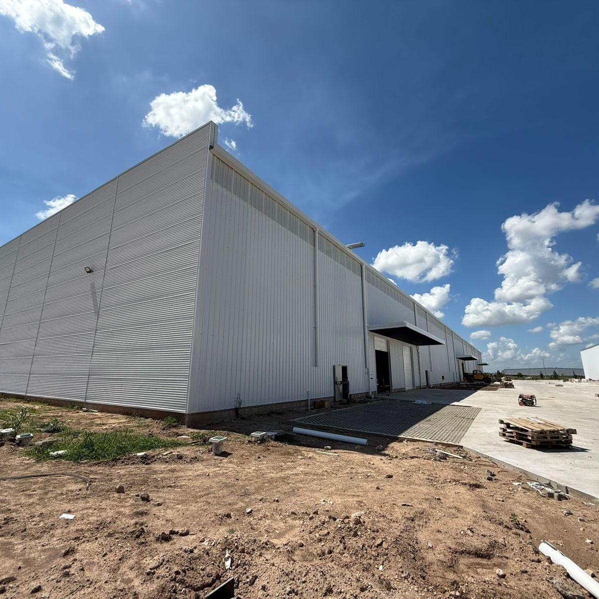 Nave Industrial y Logística Sobre Ruta 6. de 6000 m² Construídos. Seguridad 24 Hs. Los Cardales 3