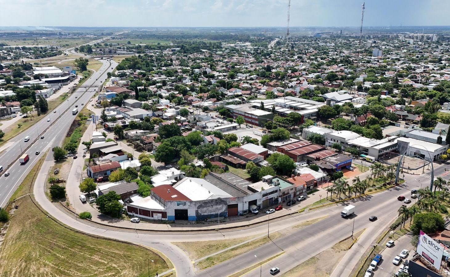 Foto de Gran terreno en Venta. 1869 m2. Excelente ubicacion para desarrollo, imagen 3