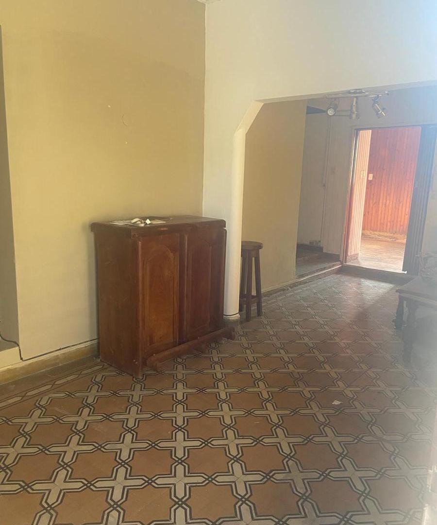 Foto de Casa en Venta de 4 dormitorios. Terreno de 446 m2. Pleno Centro Campana, imagen 5
