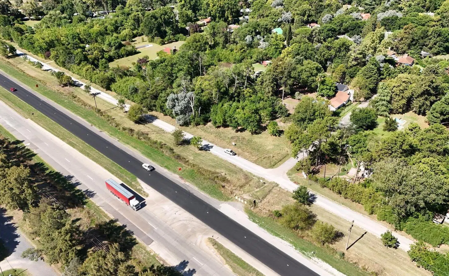 Gran terreno en Venta. Superficie de 1000 m2. Barrio abierto Parque Natura. Los Cardales. 3