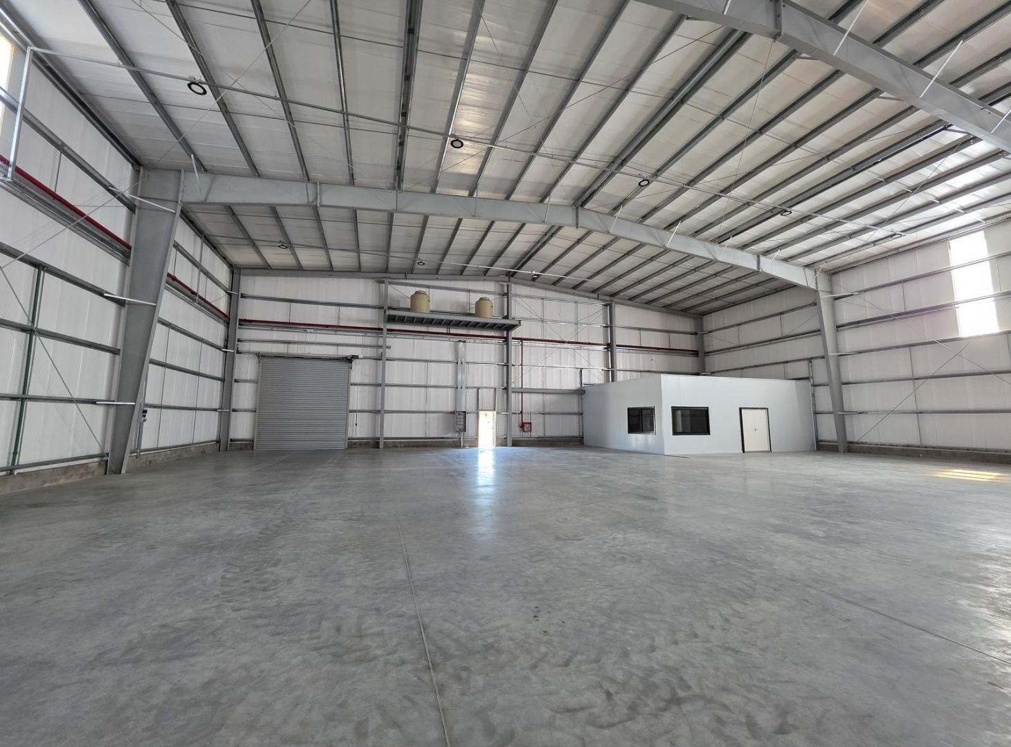 Foto de Nave Industrial 2.000 m2 en Alquiler a Estrenar - Parque Industrial, imagen 5