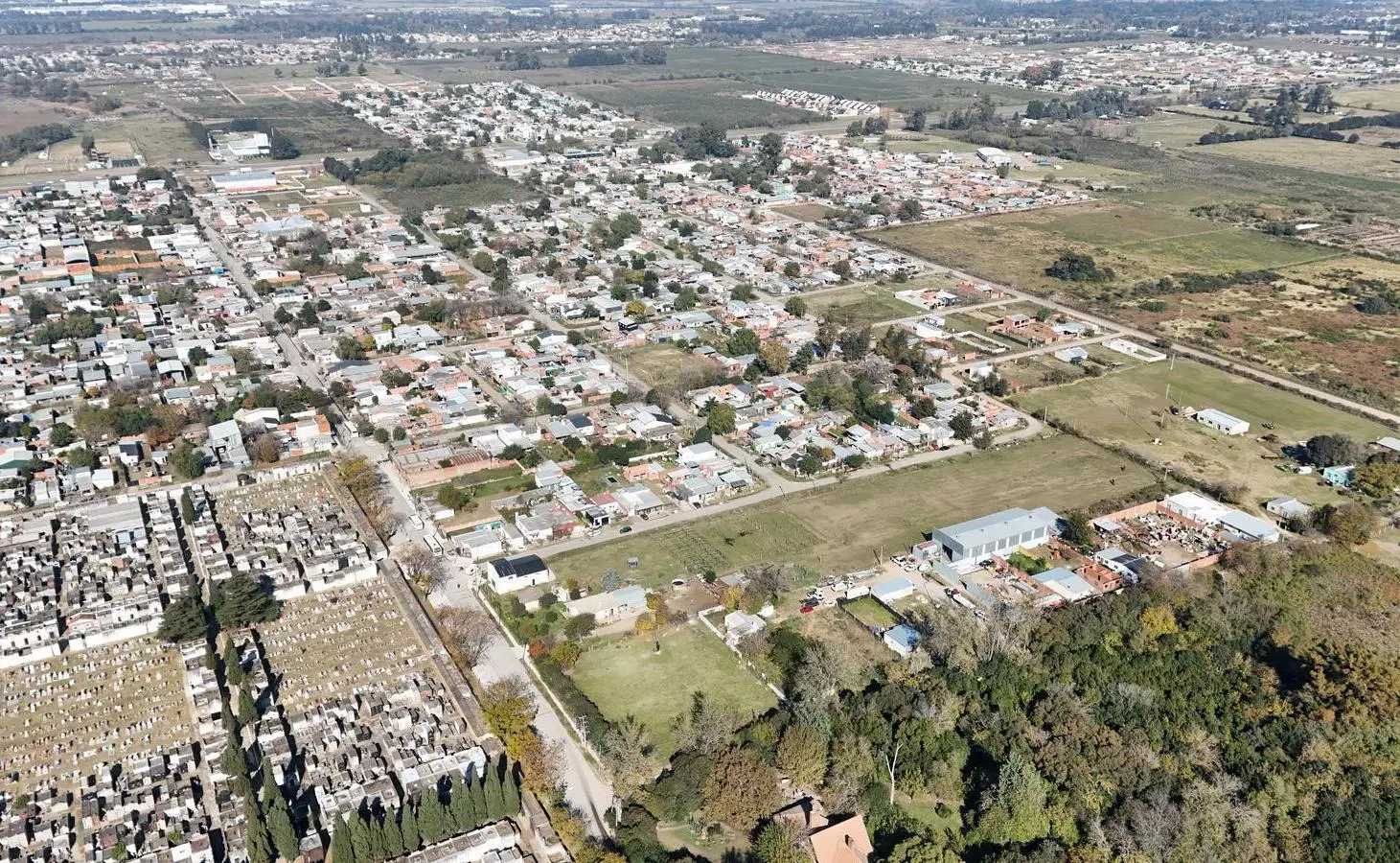 Terrenos en Venta. Sup. de 504 m2. Lintridis y Juan B Justo. Ciudad Zarate 3