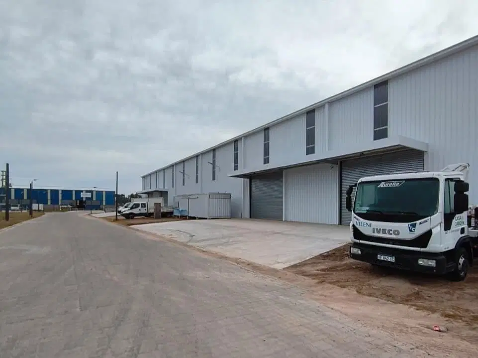 Depósito en Venta de 1.100 m2 en Parque Pyme Campana 2