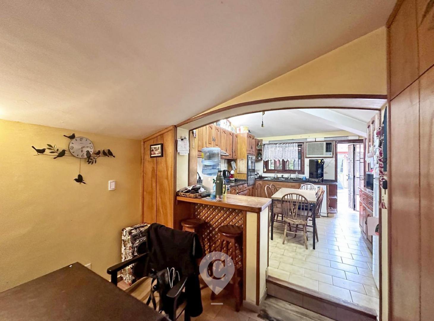 Foto de Casa en Venta de 3 dorm. Patio con parque y cochera. Campana, imagen 2