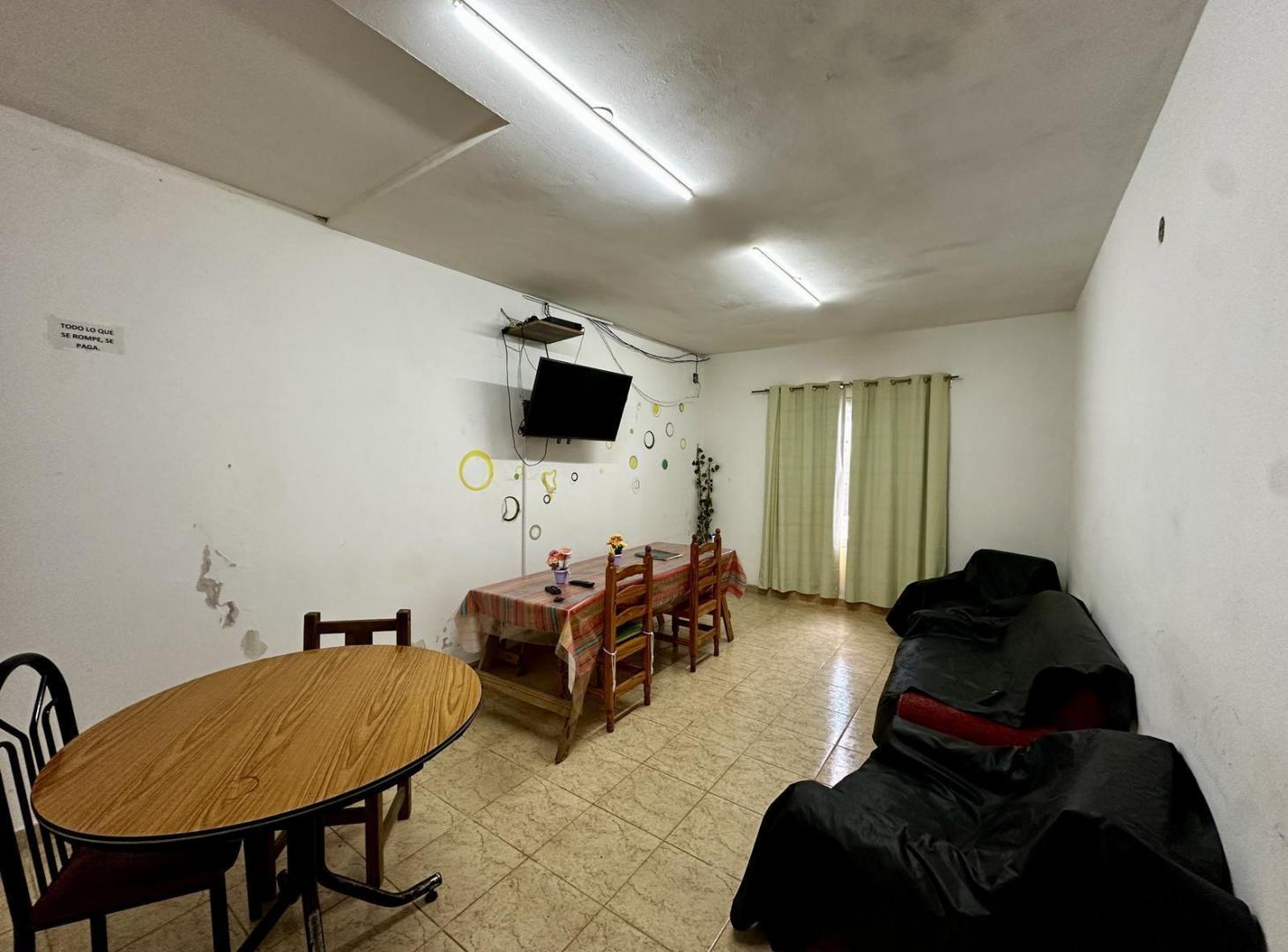 Foto de Propiedad Polifuncional de Diseño Lineal: Ideal Vivienda o Inversión, imagen 4