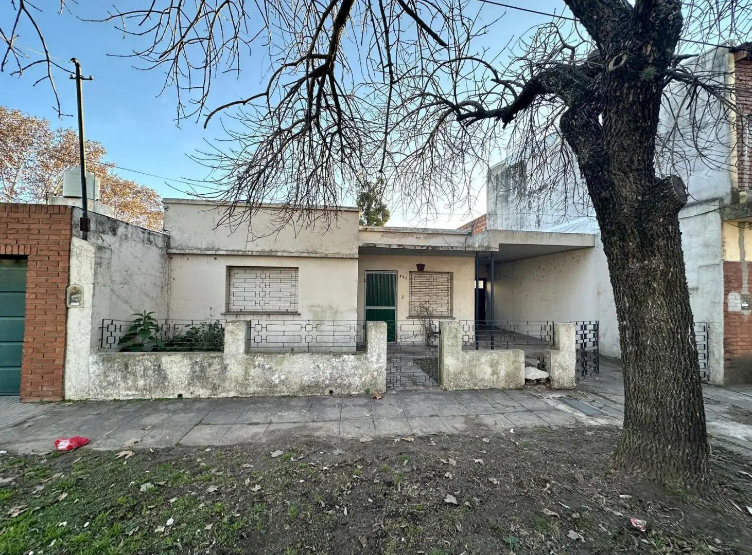Casa en Venta Campana. Oportunidad de inversión | Casa a reciclar con gran potencial 5